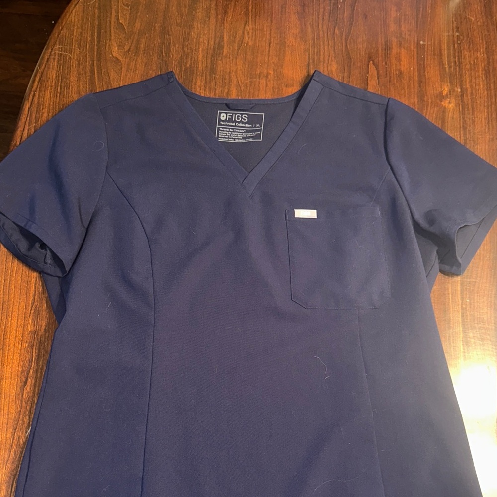 Figs Navy Blue V-Neck Technical Scrub Top